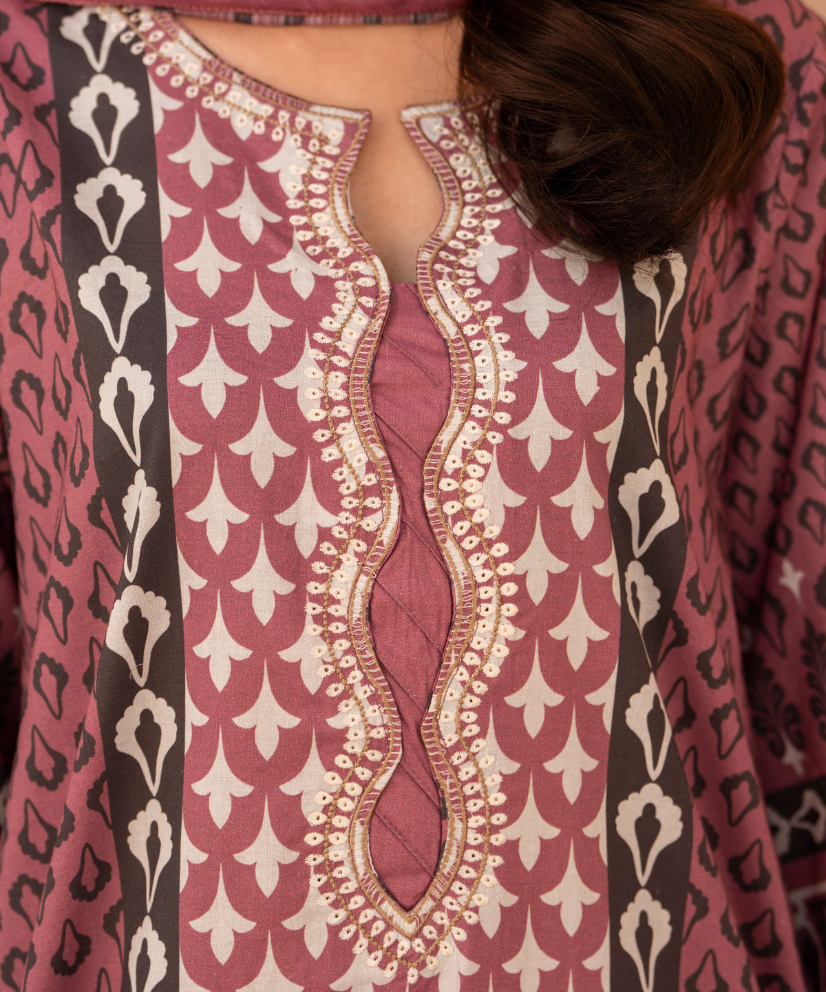 Women Printed Embroidered 3 Piece Suit - LDS1326