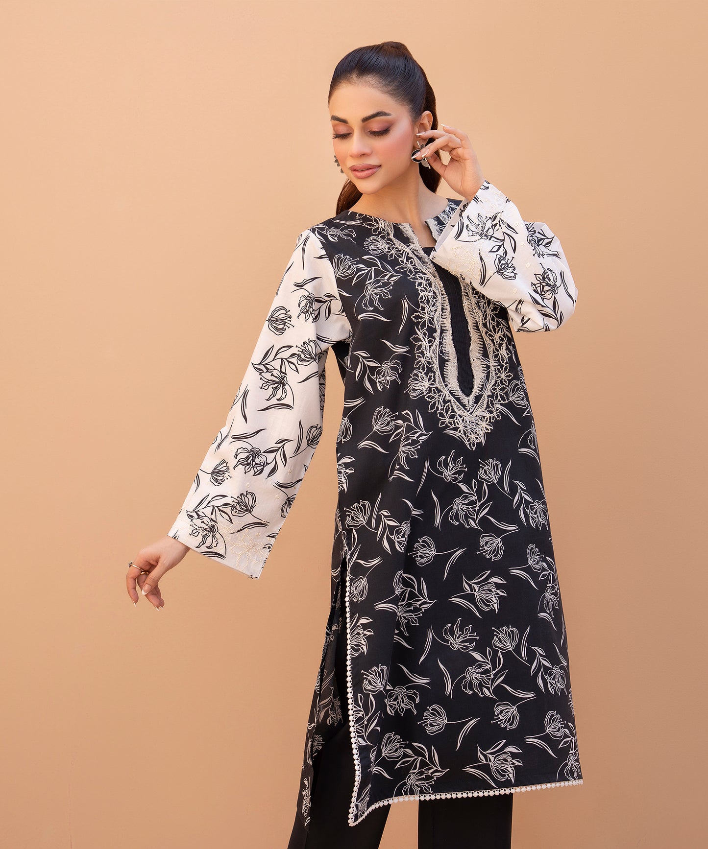 Women Printed Embroidered 2 Piece Suit - LDS1330