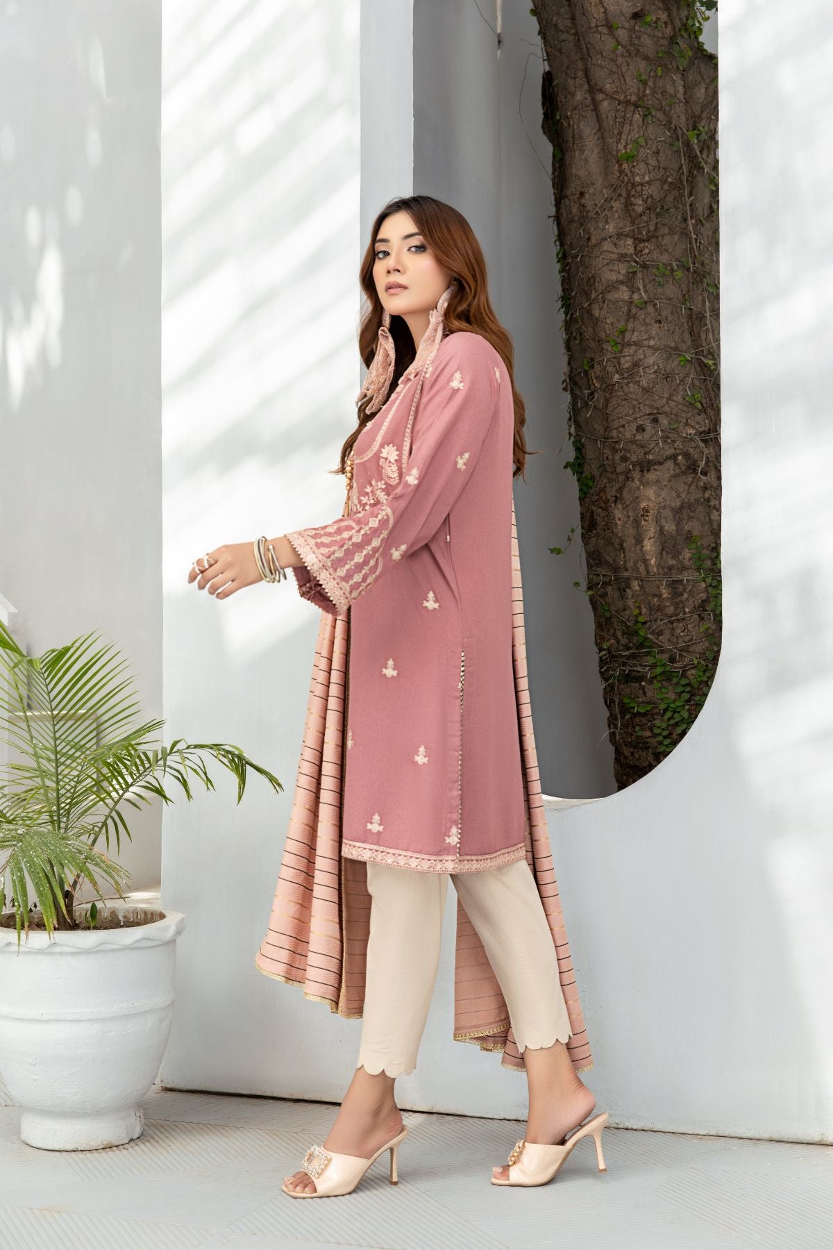 2PC Solid embroidered suit - LDS 747