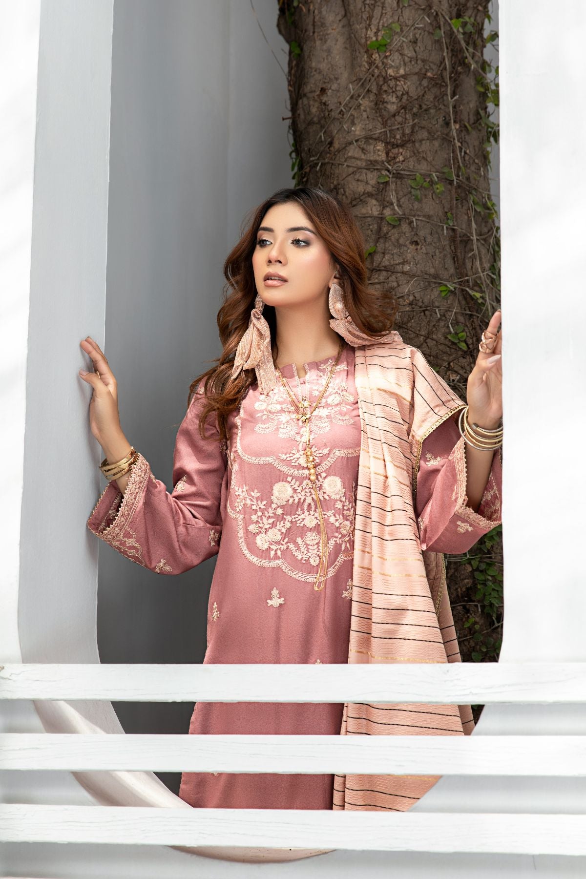 2PC Solid embroidered suit - LDS 747