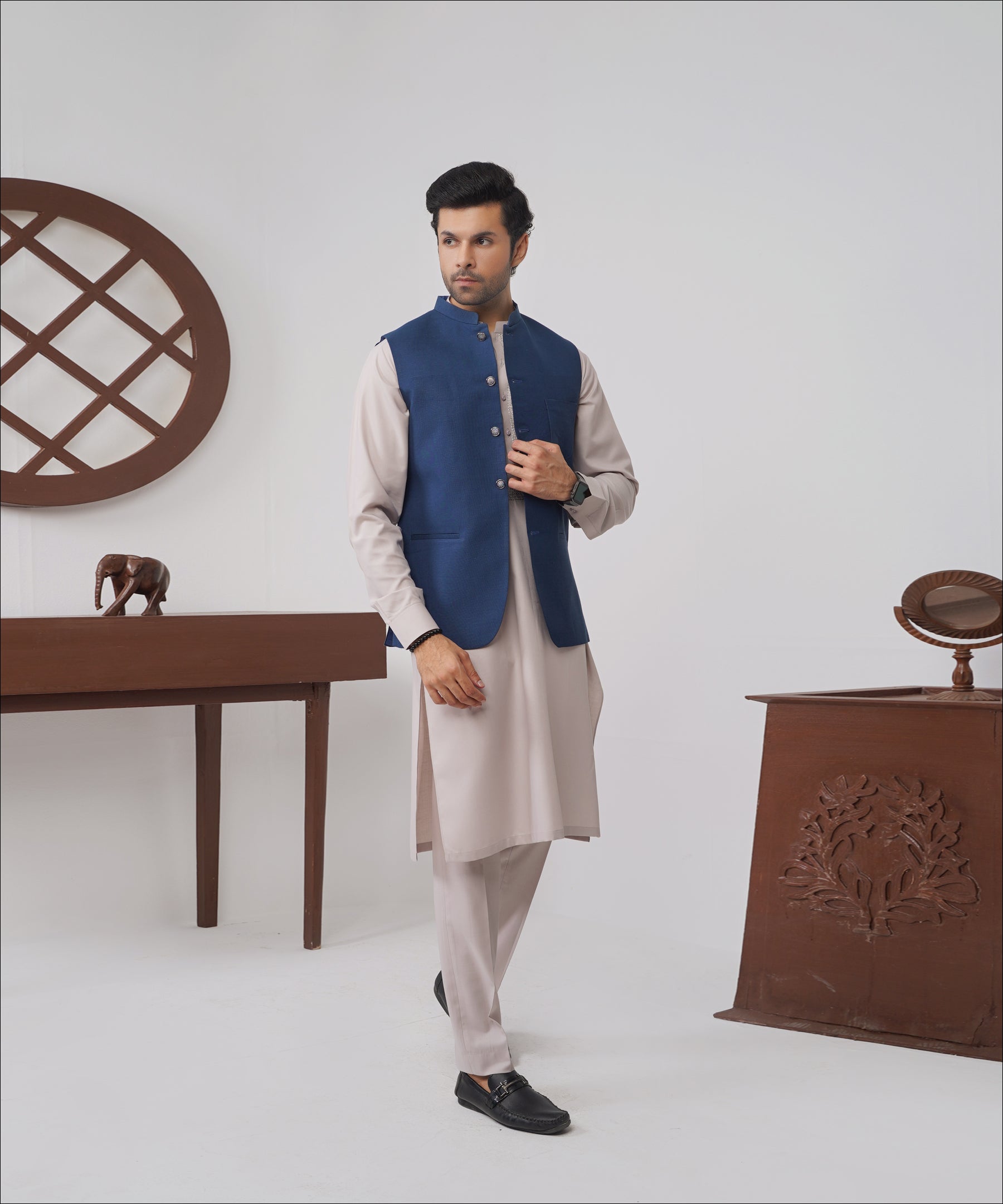 Mughal-e-azam Collection WAIST COAT NVB