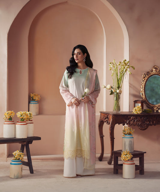 Women Solid Embroidered 3 Piece Suit - QUN072