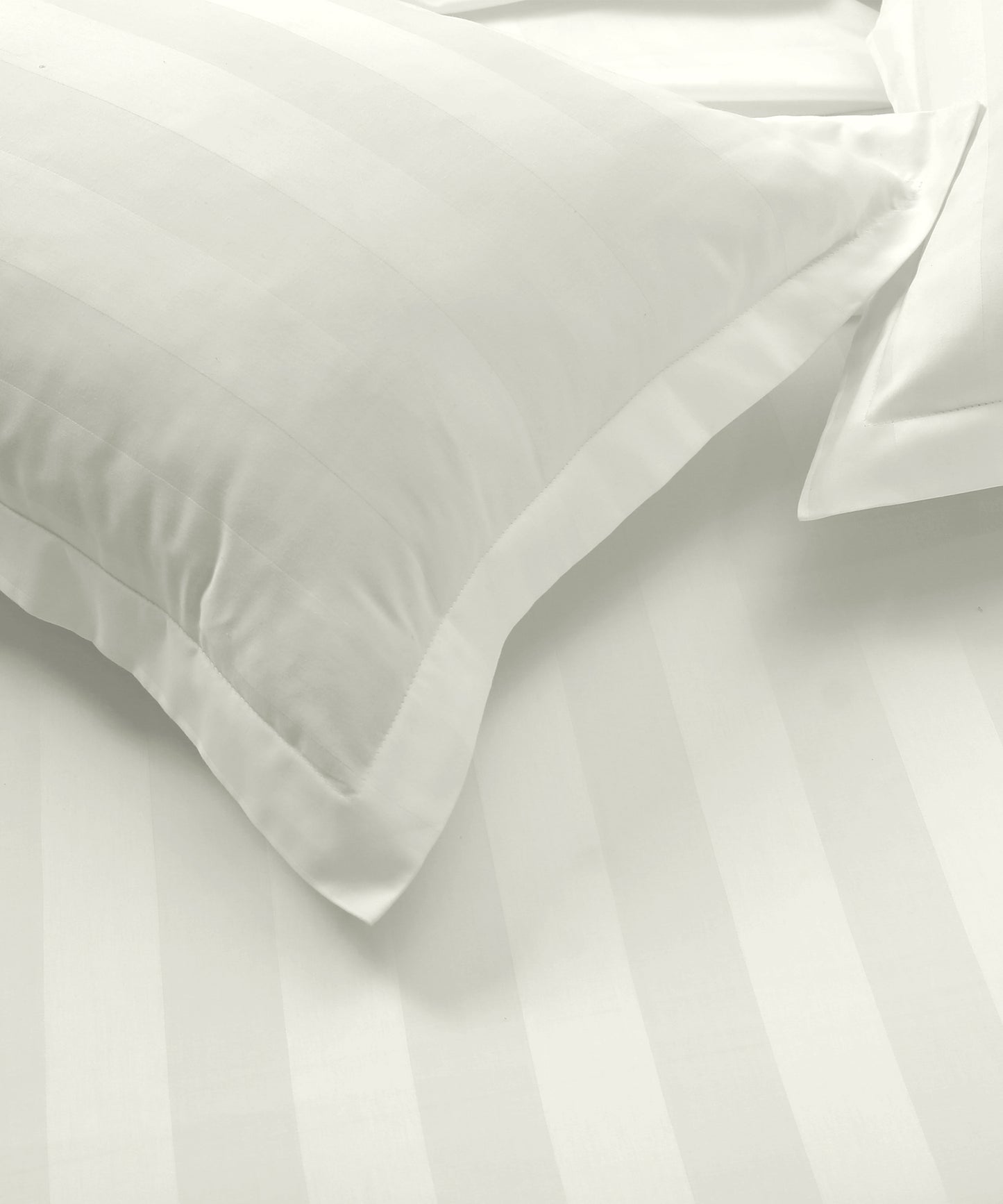 Regency Duvet Cover Set 26 - (Hotel Collection)