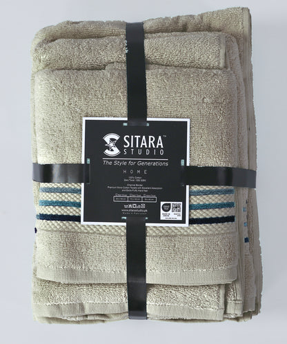 Channel Border Towel - Grey