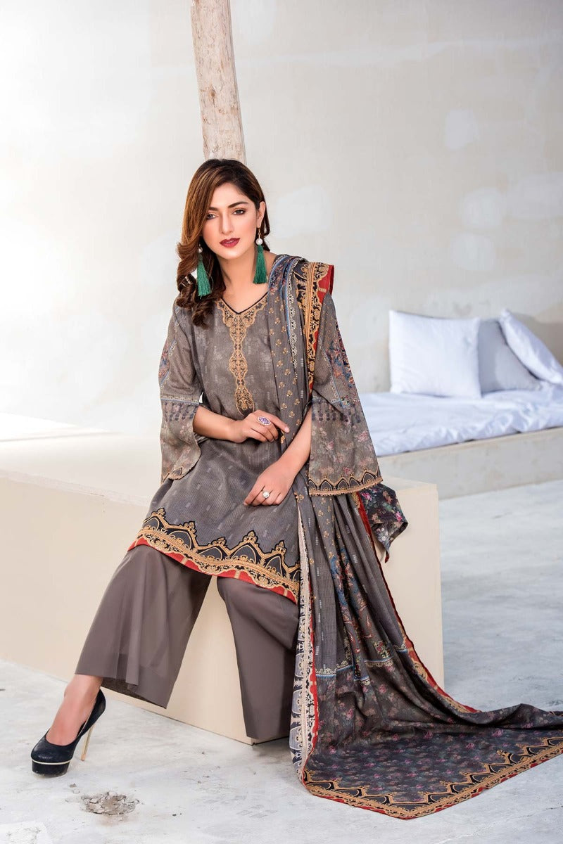 Premium Lawn 13