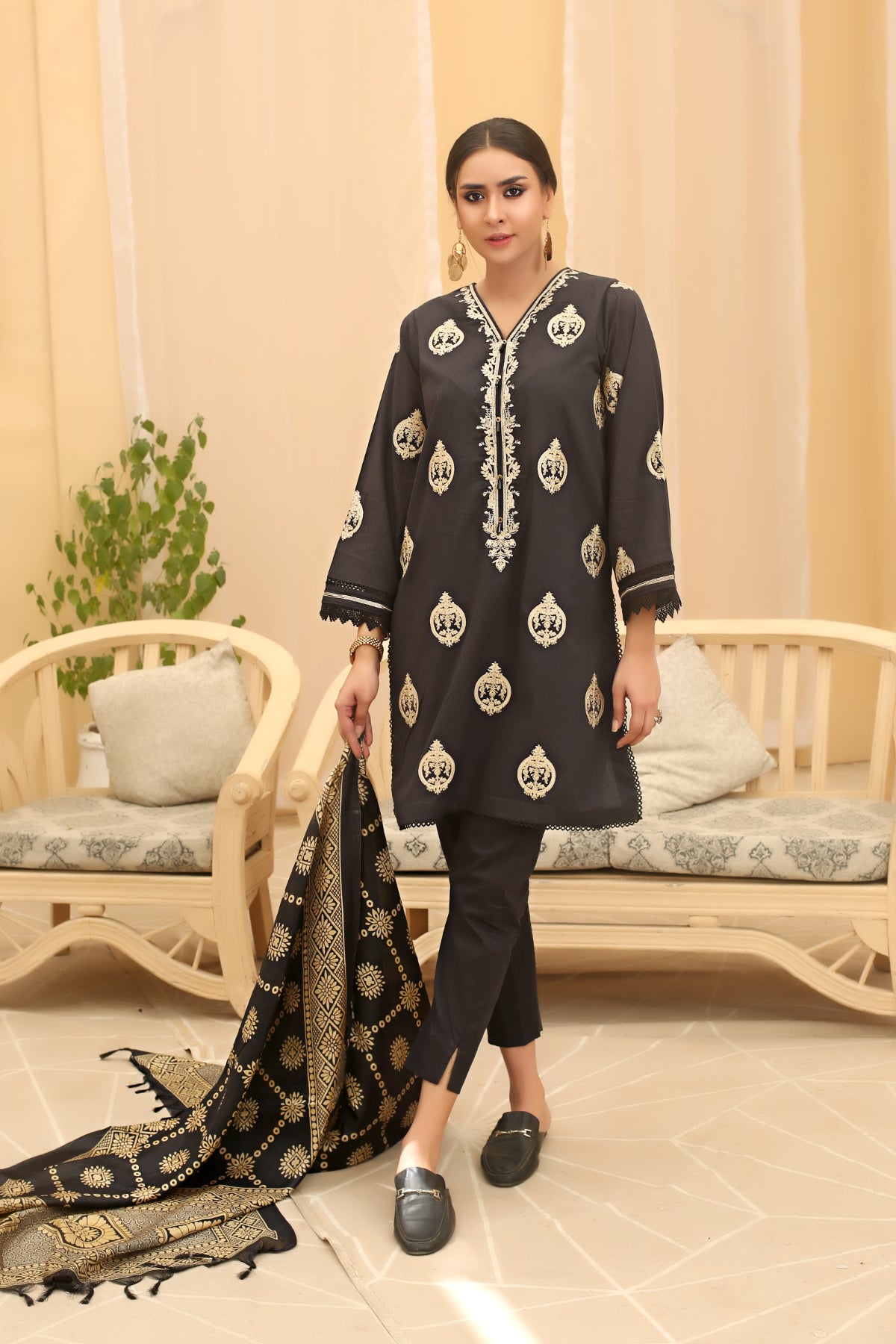 3PC Embroidered Suit - LDS 545