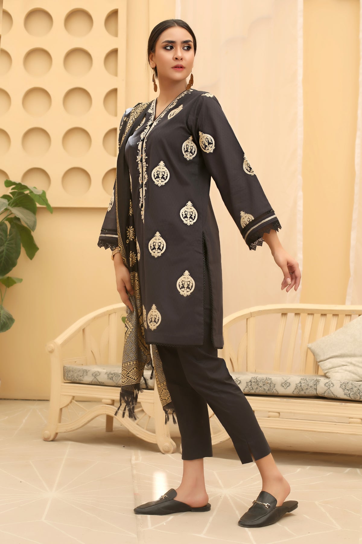 3PC Embroidered Suit - LDS 545