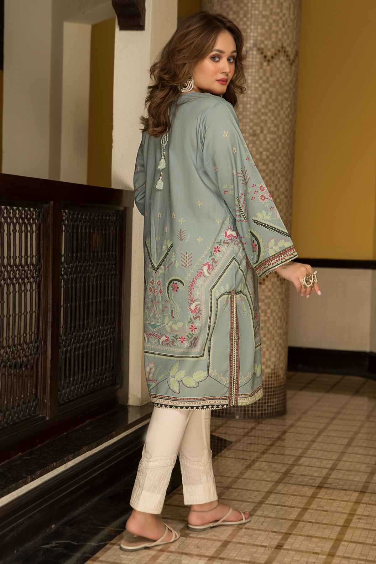 Printed Embroidered shirt - LDS 565