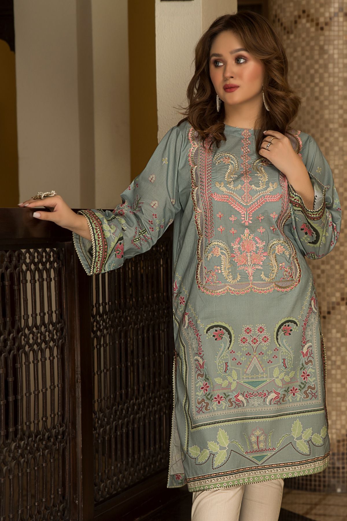 Printed Embroidered shirt - LDS 565